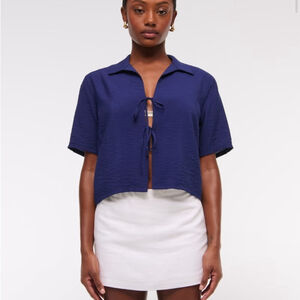 Abercrombie & Fitch Tie Front Top Navy XL Short sleeve flowy trendy lightweight